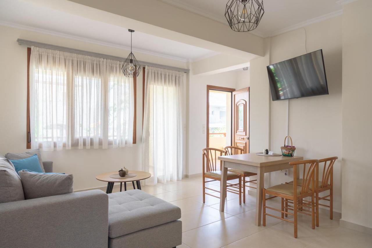 Dina Apartments Σκαλέτα Εξωτερικό φωτογραφία